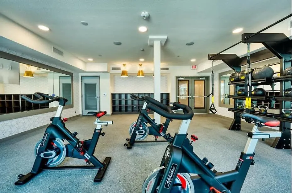Cozysuites Phx Roro Gym, Pool, Pets, Parking! #5 Φοίνιξ